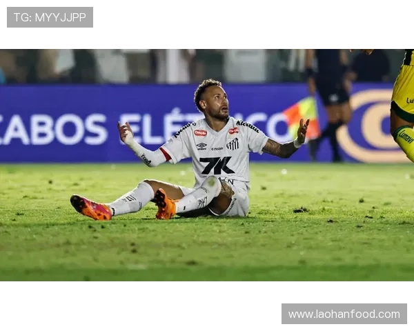 内马尔假期将接受半月板手术伤情未愈仍坚持比赛