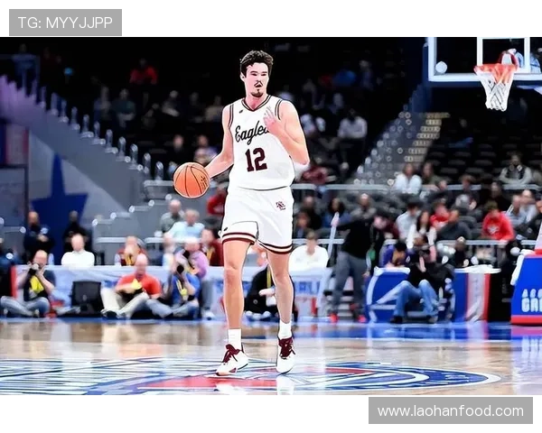 开拓者裁掉后卫贾文特库克或将成为第三个双向候选人